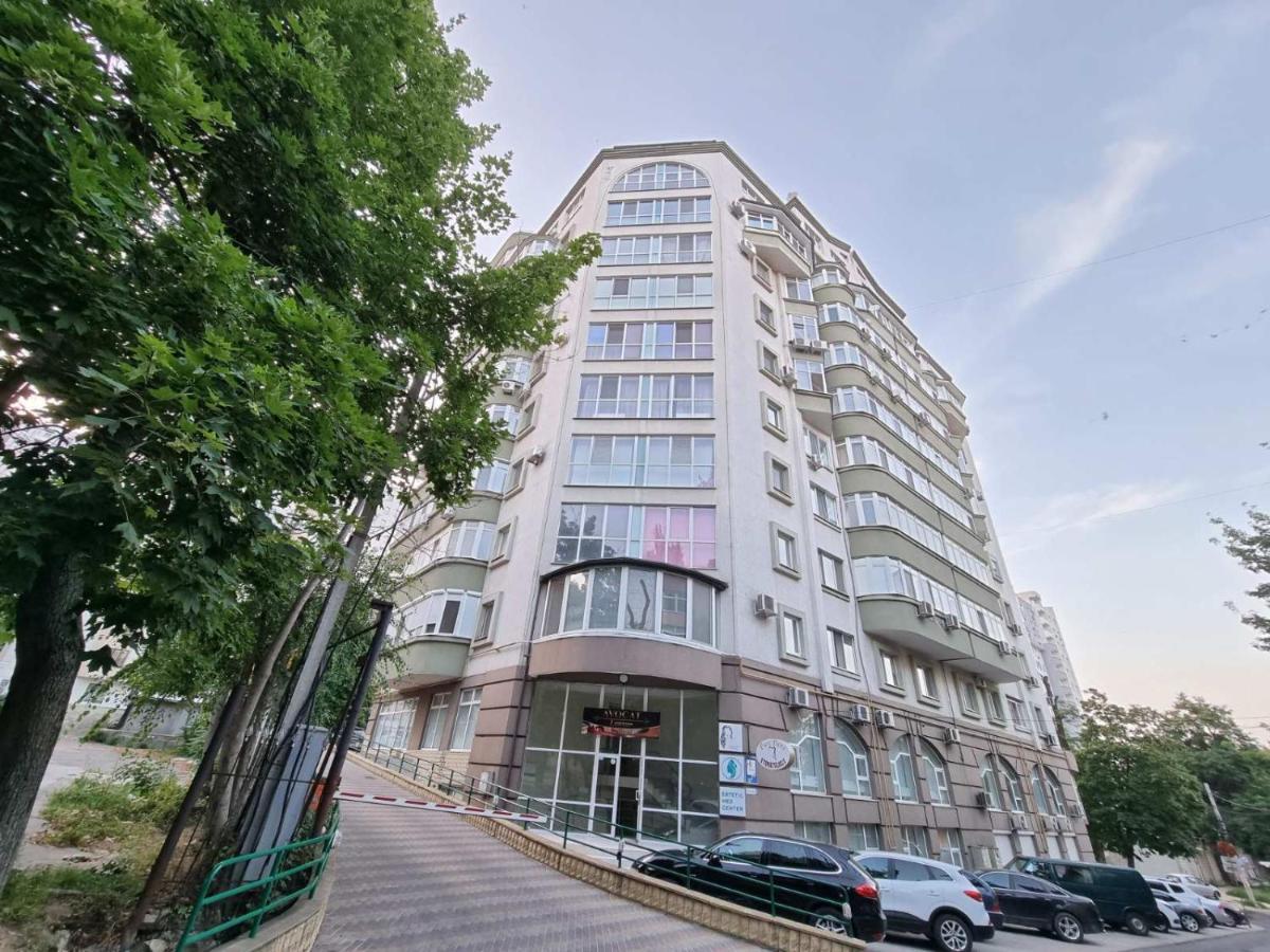 Elegance Apartment Chisinau Center Close To Stefan Cel Mare Eksteriør bilde