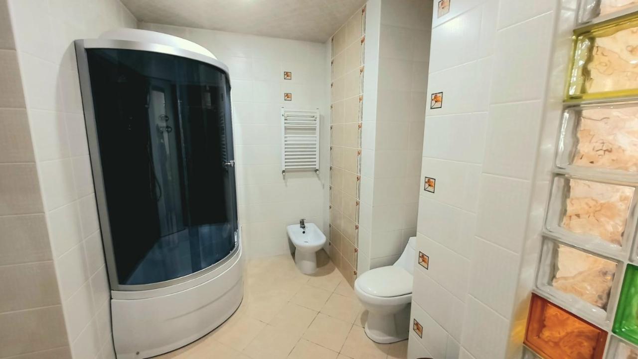 Elegance Apartment Chisinau Center Close To Stefan Cel Mare Eksteriør bilde